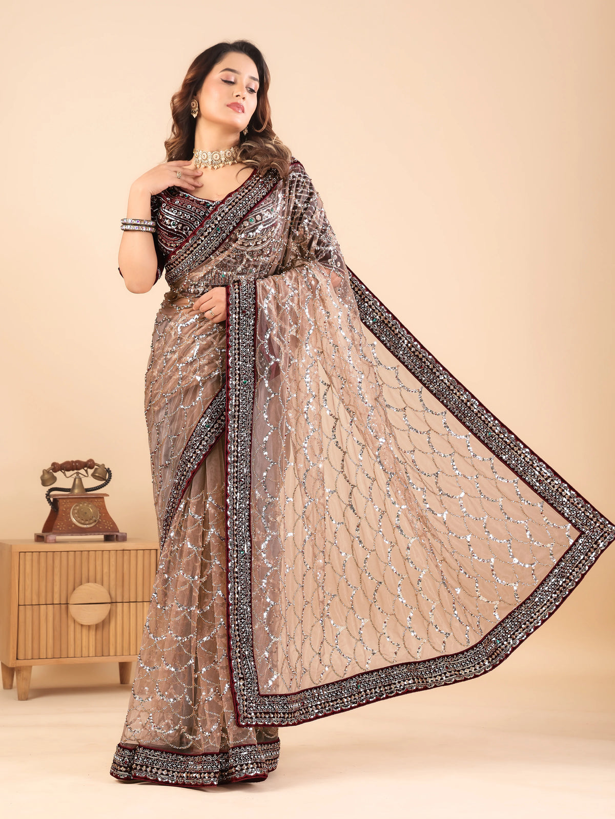 Champagne Cascade | Riddhi