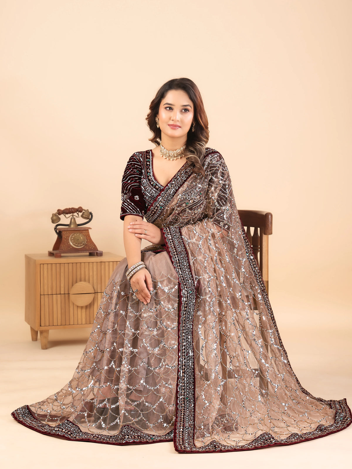 Champagne Cascade | Riddhi