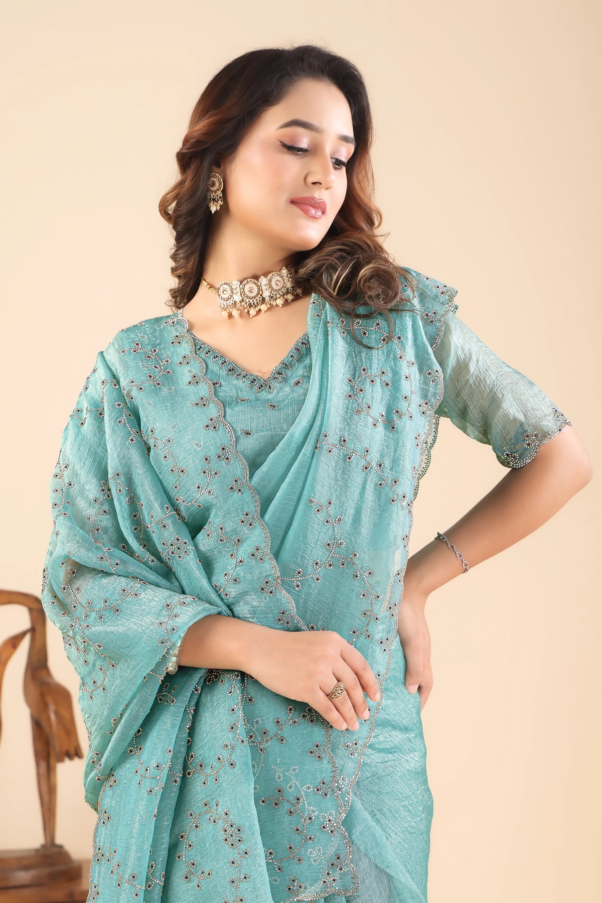 Aqua Whisper | Naira